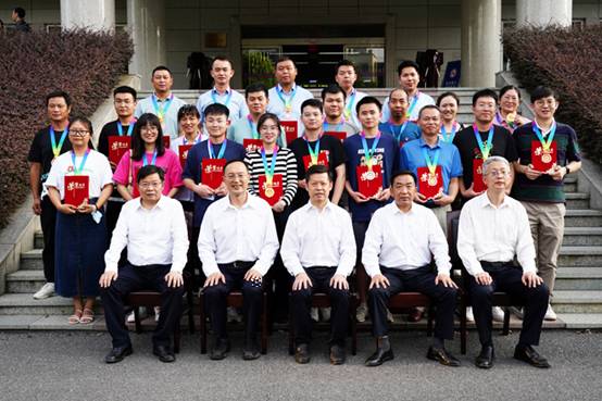 http://www.hudazx.cn/__local/A/A7/31/C16E59C6A711329034BD55283AE_74F90A02_52BB7.jpg